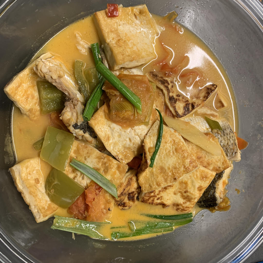 豆腐焖鱼