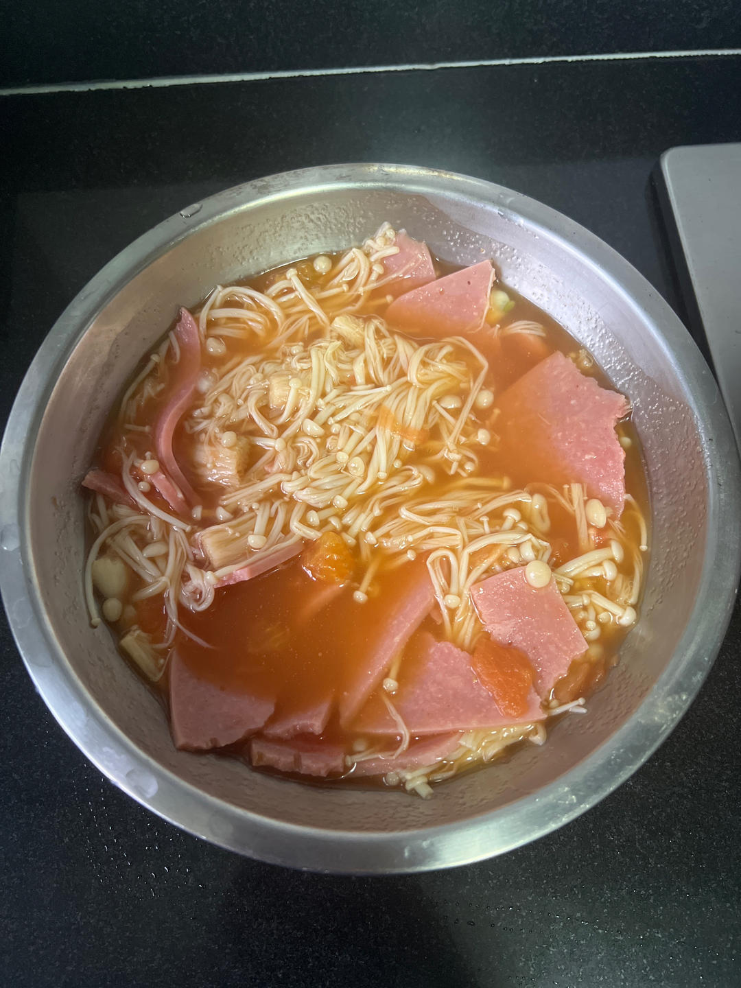 番茄金针菇肥牛