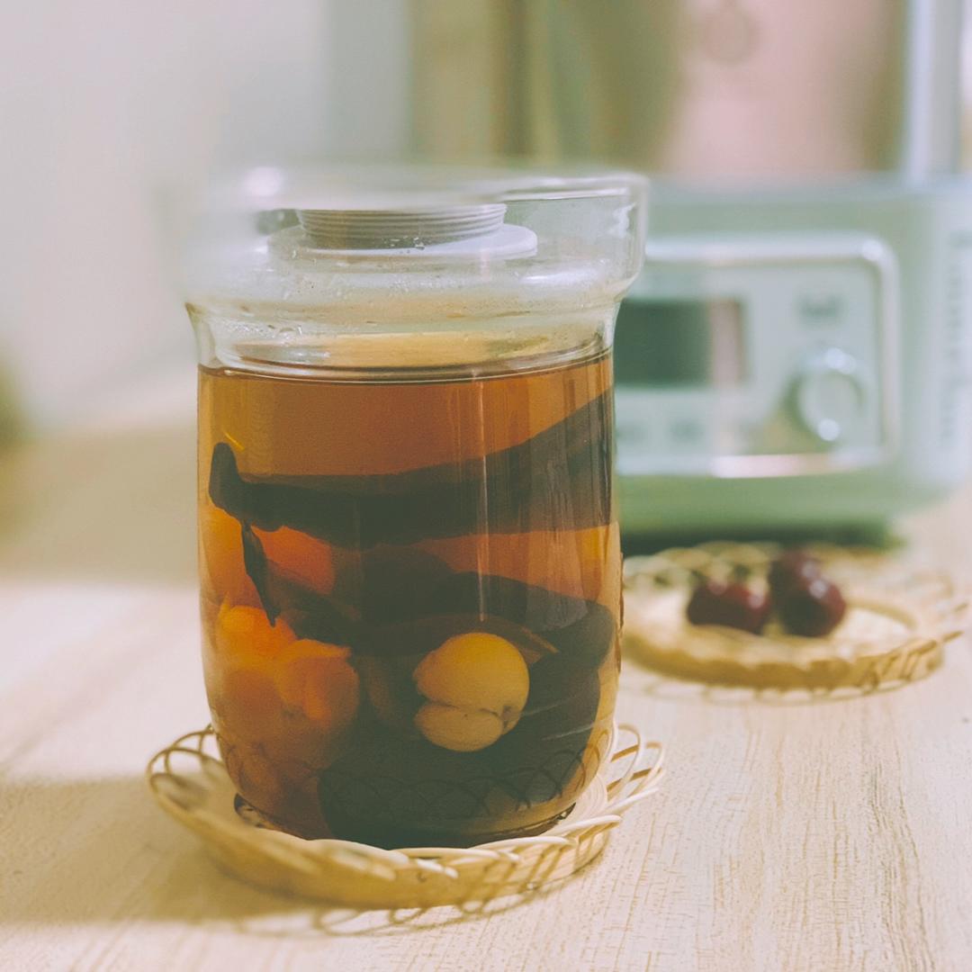 灵芝红枣桂圆饮