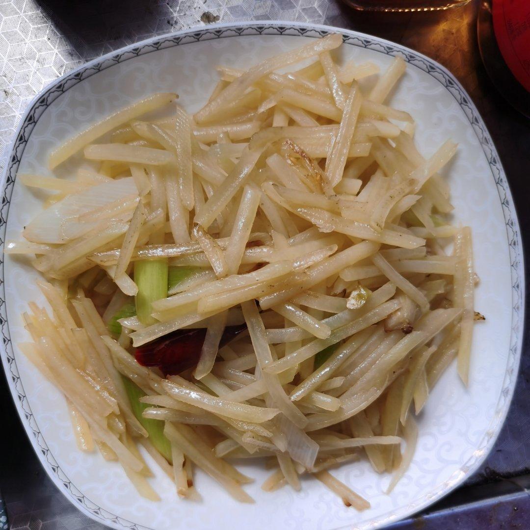 超级无敌下饭菜～酸辣土豆丝