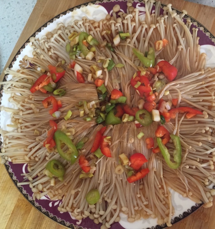 油泼金针菇