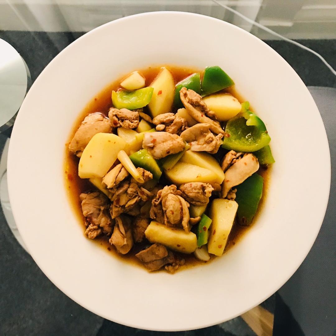 土豆烧鸡（非常下饭哦~）