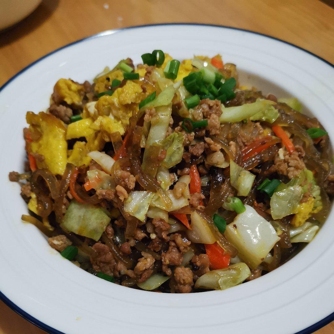 包菜炒粉丝