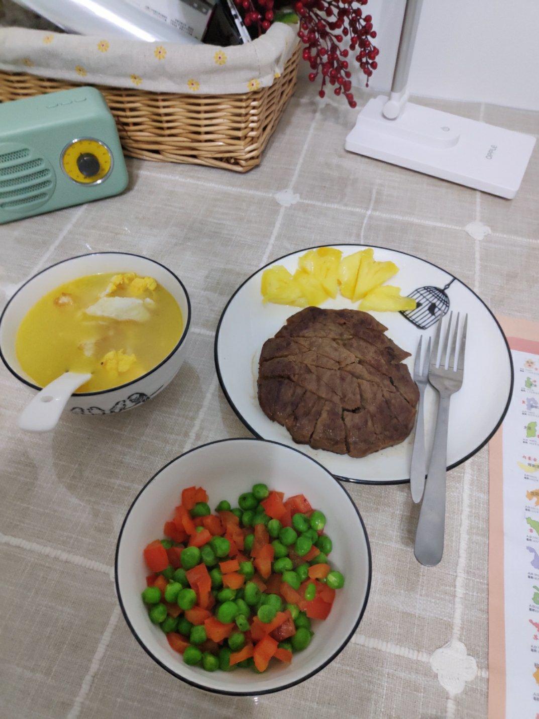 青豆玉米火腿粒粒炒