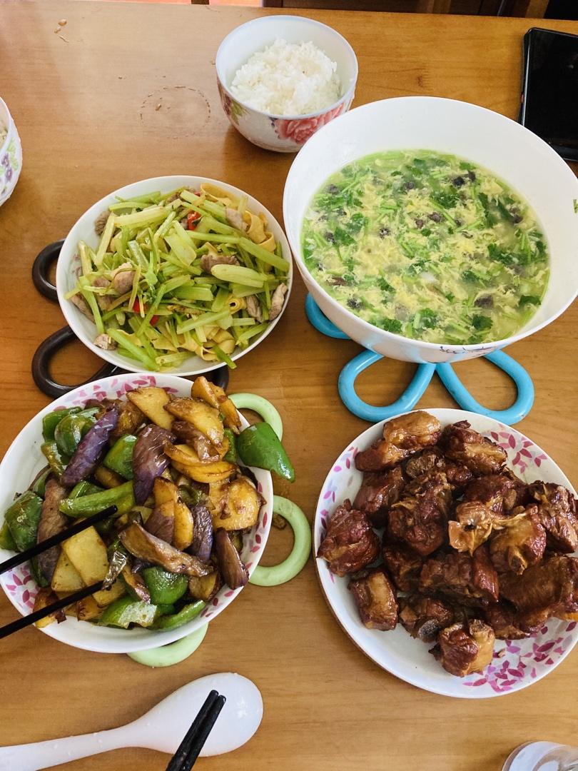 简单易做的红烧糖醋排骨