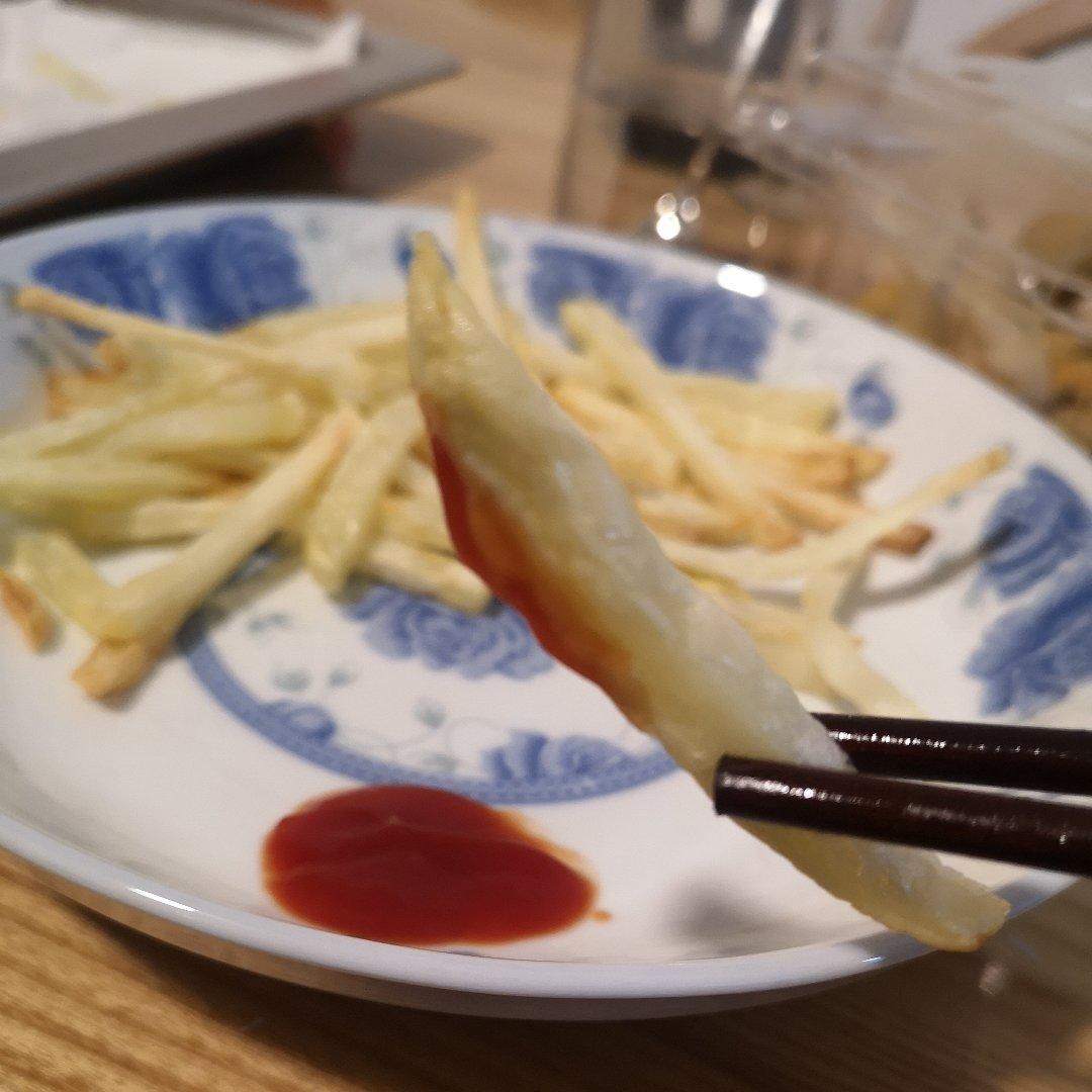 炸薯条的两种做法（空气炸锅）