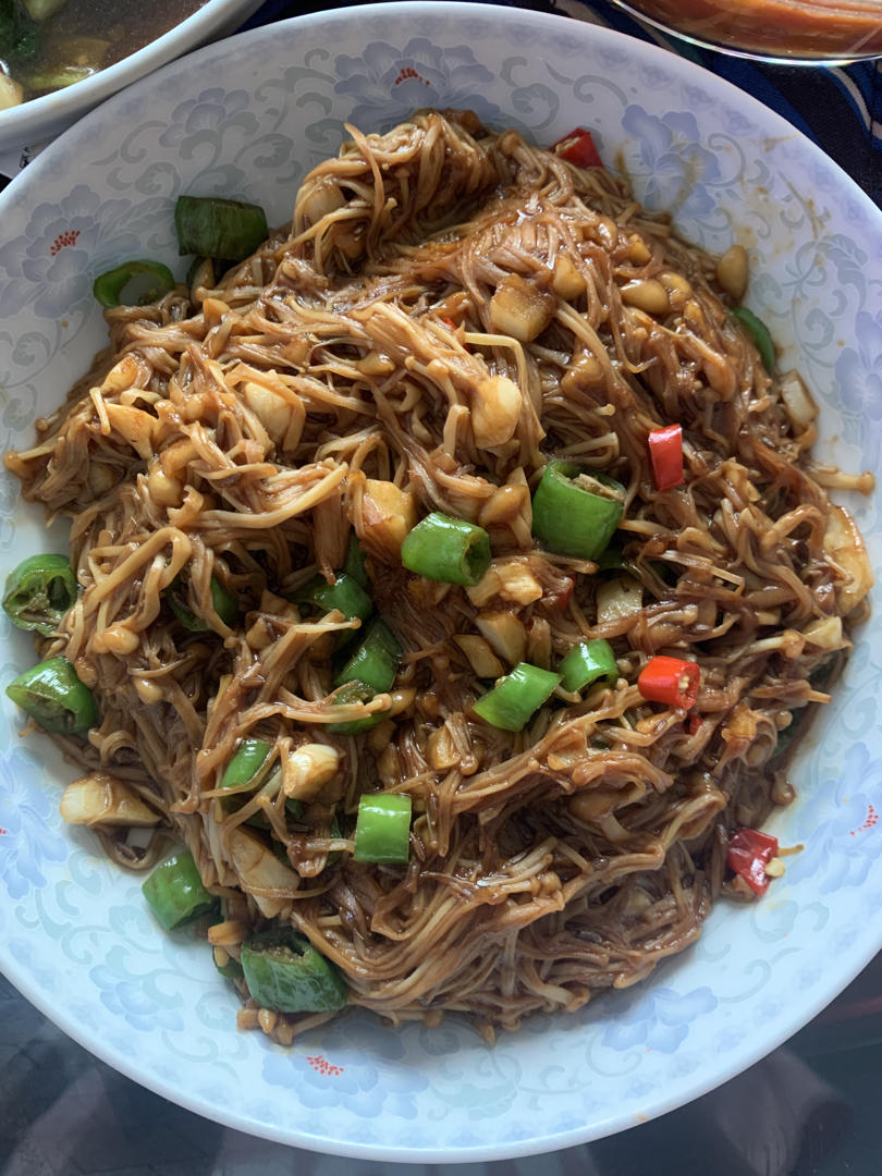 ㊙️比烧烤好吃💯倍👉孜然金针菇，香辣过瘾巨好吃‼️