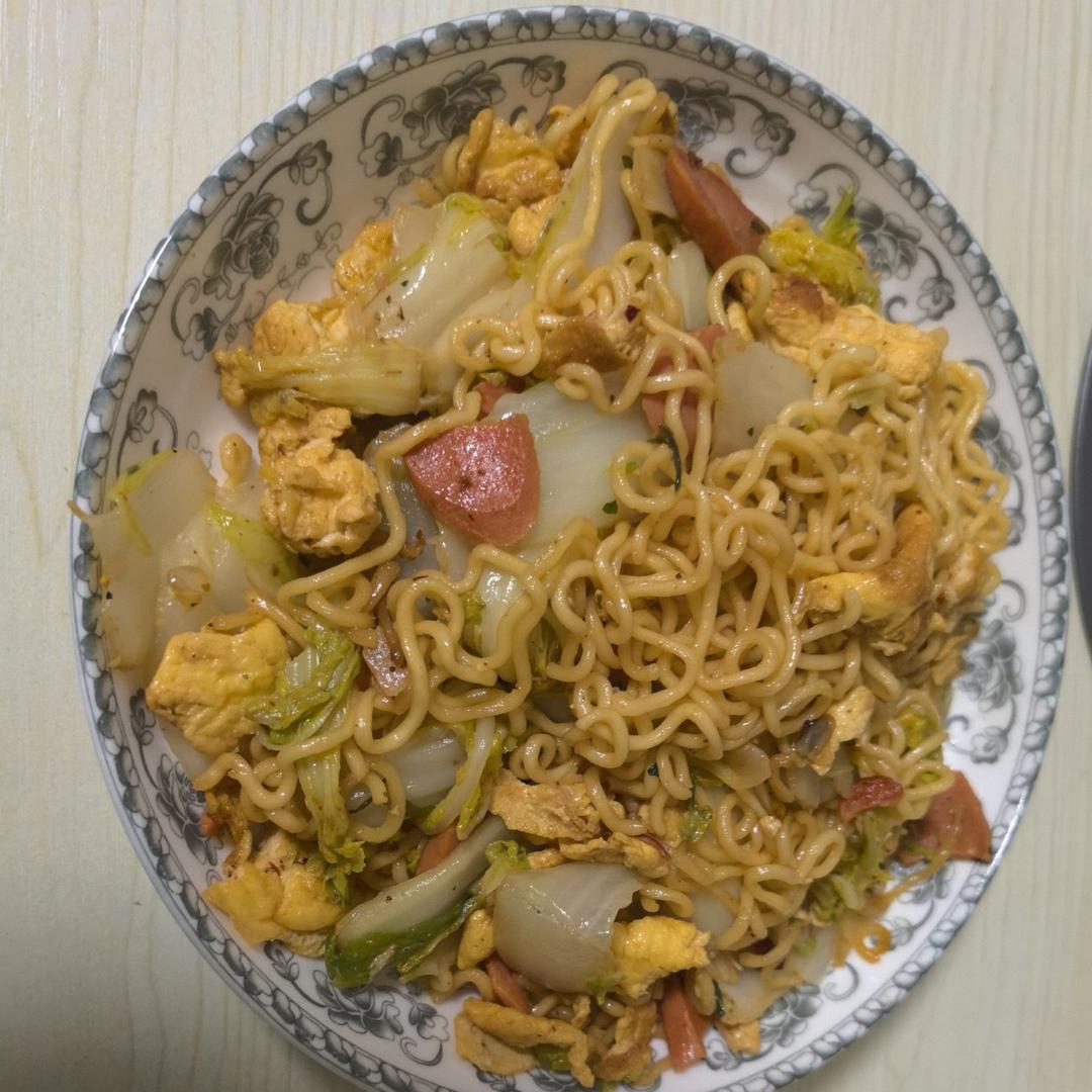 秒杀路边摊的炒方便面