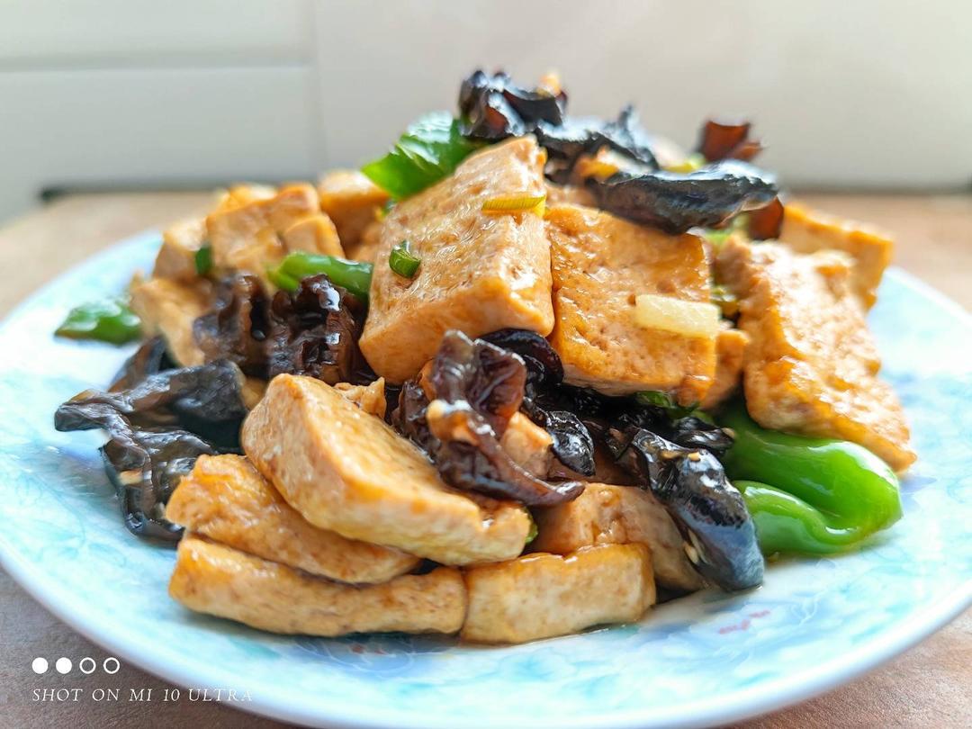 青椒炒豆腐