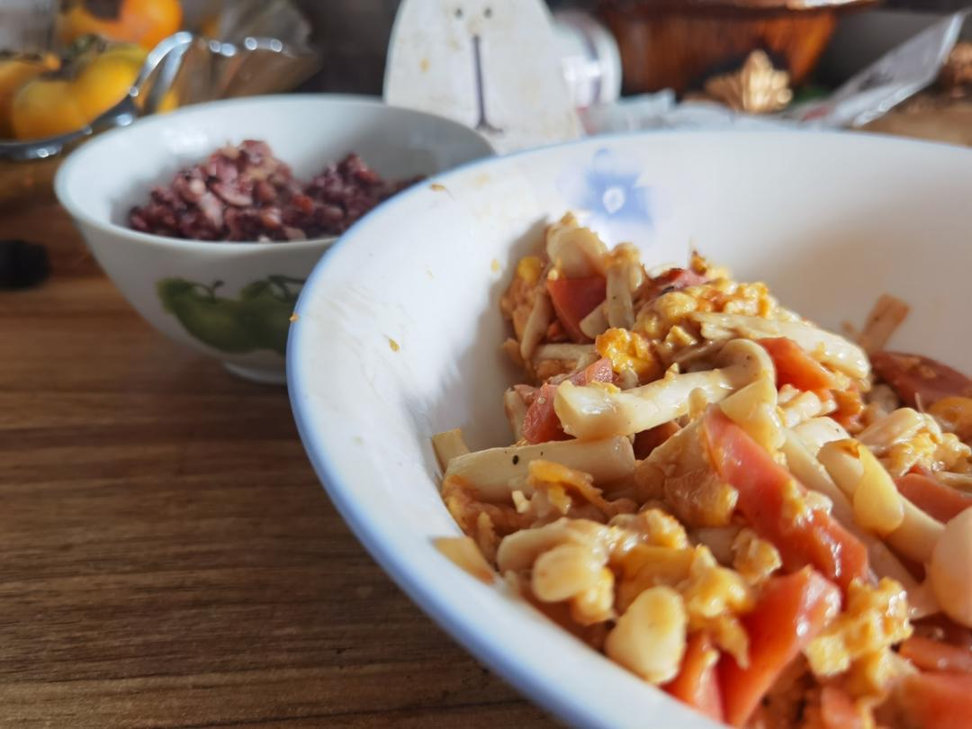 海鲜菇火腿炒蛋