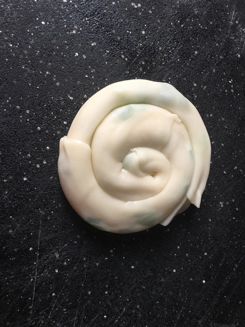 饺子皮葱油饼