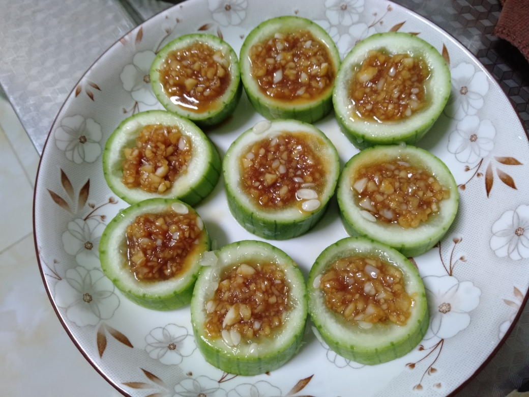 吃出肉味的清蒸蒜蓉丝瓜的做法 步骤7