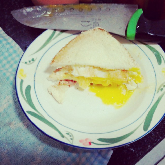 火腿芝士蛋三文治