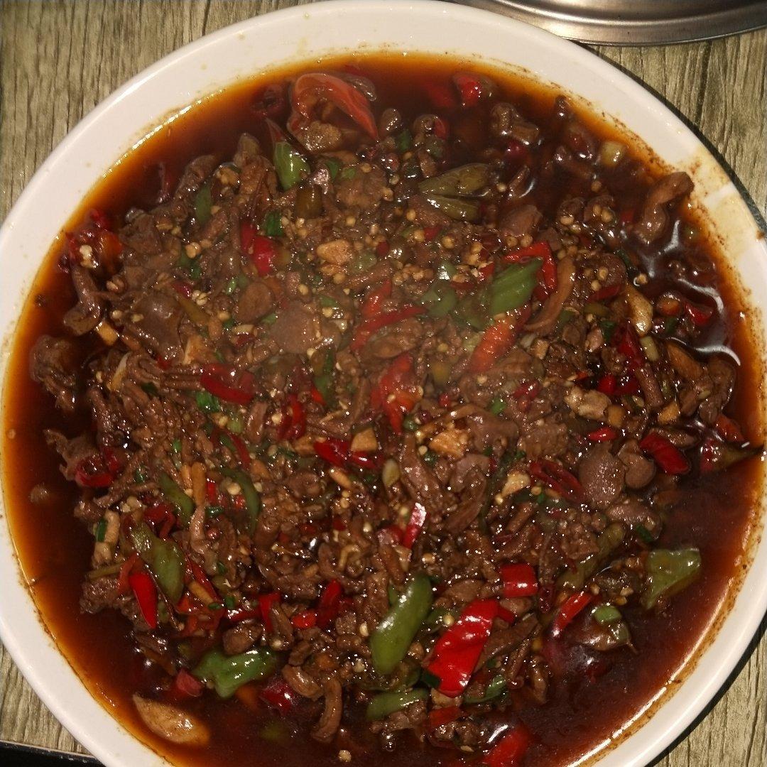 爆炒香辣鸡杂