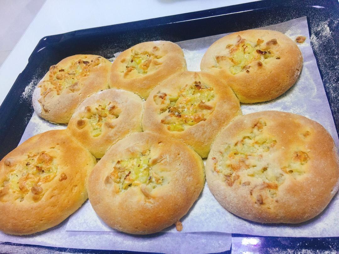 全麦芝士熔岩面包