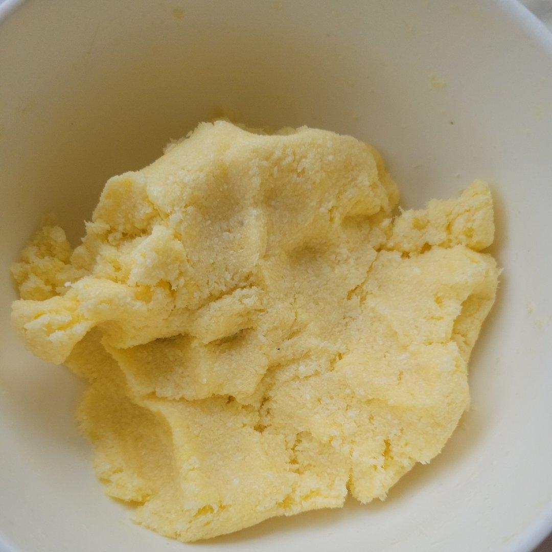 椰香满满的椰蓉花环面包｜万能椰蓉馅｜好吃又好看