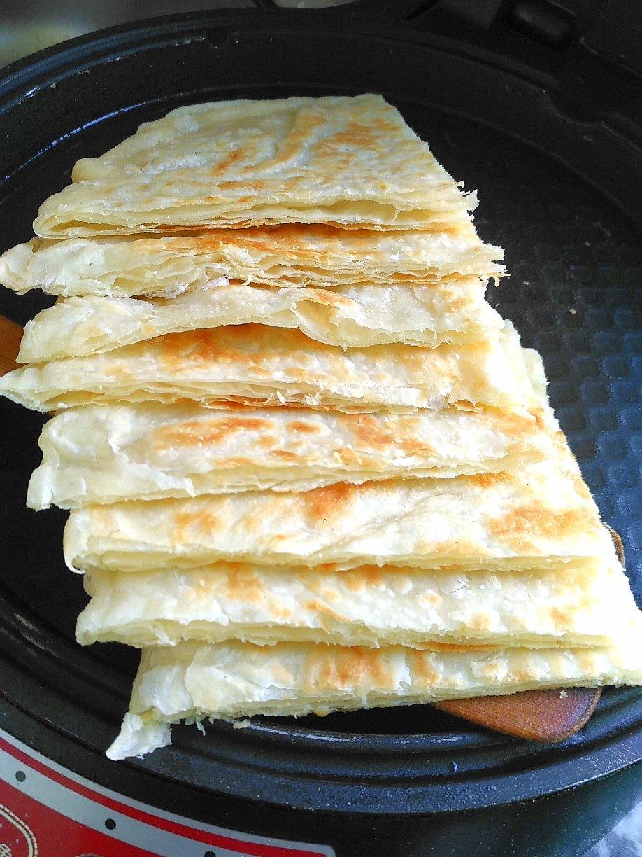 层次分明薄如蝉翼的家常基础烙饼