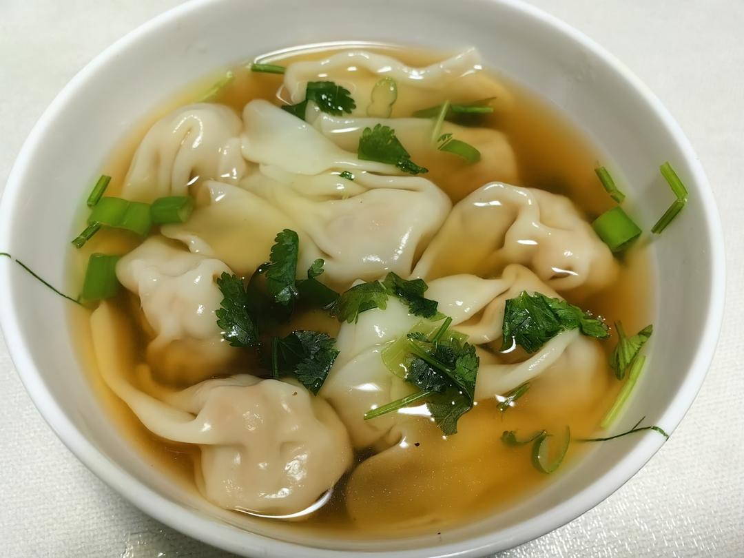 鲜肉馄饨 馄饨皮 馄饨汤底（附6种包法）