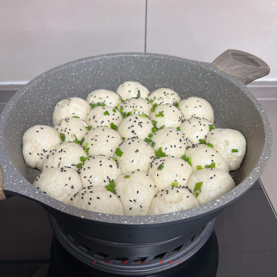 鲜虾猪肉生煎包（一定要看视频哟~）