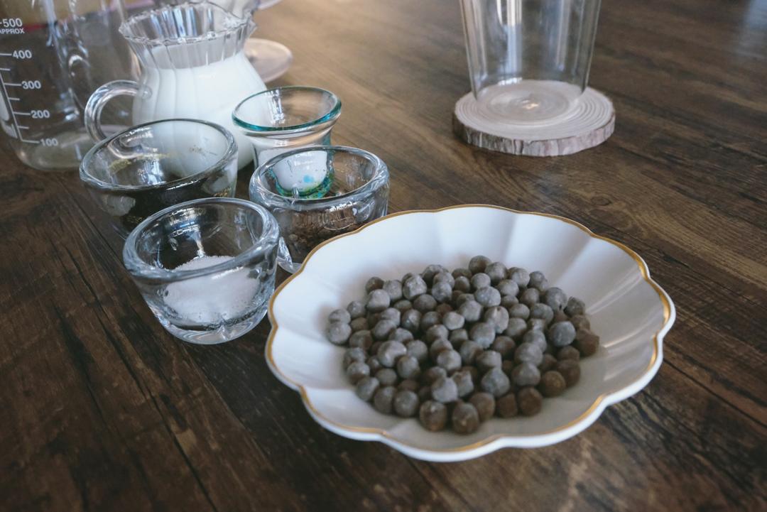 海盐奶盖珍珠奶茶