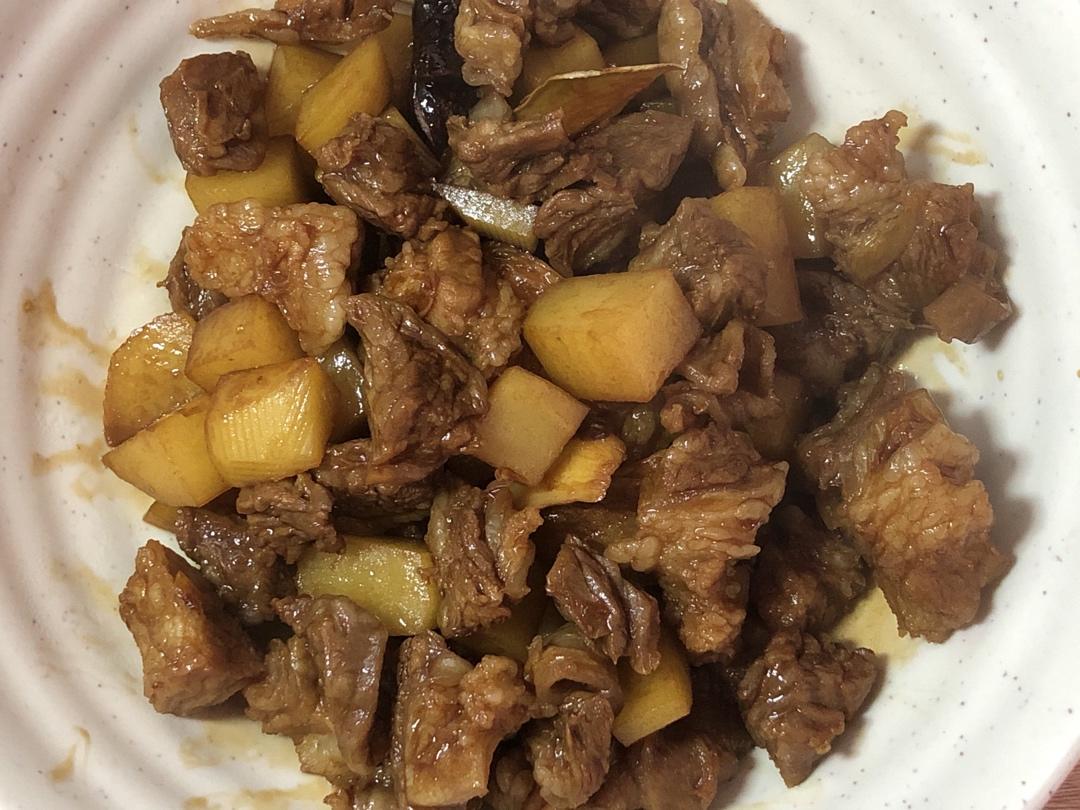 堂妈的土豆炖牛腩