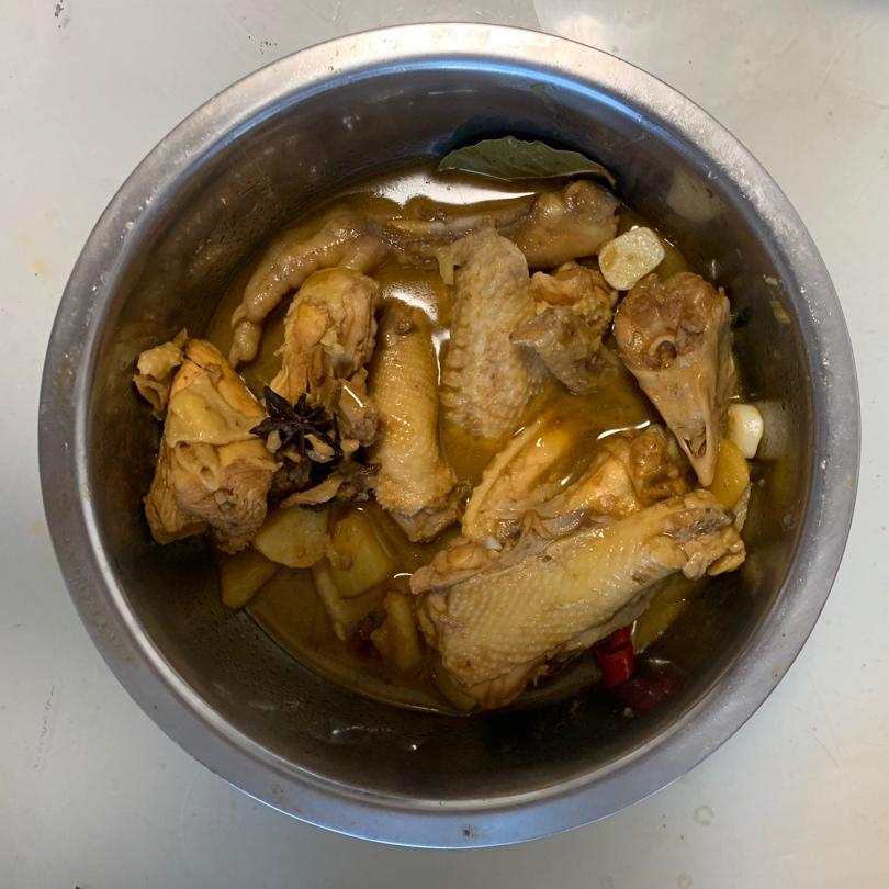 红烧土豆炖鸡块（鸡腿）