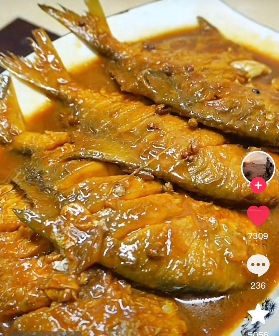 炖平鱼／带鱼的做法