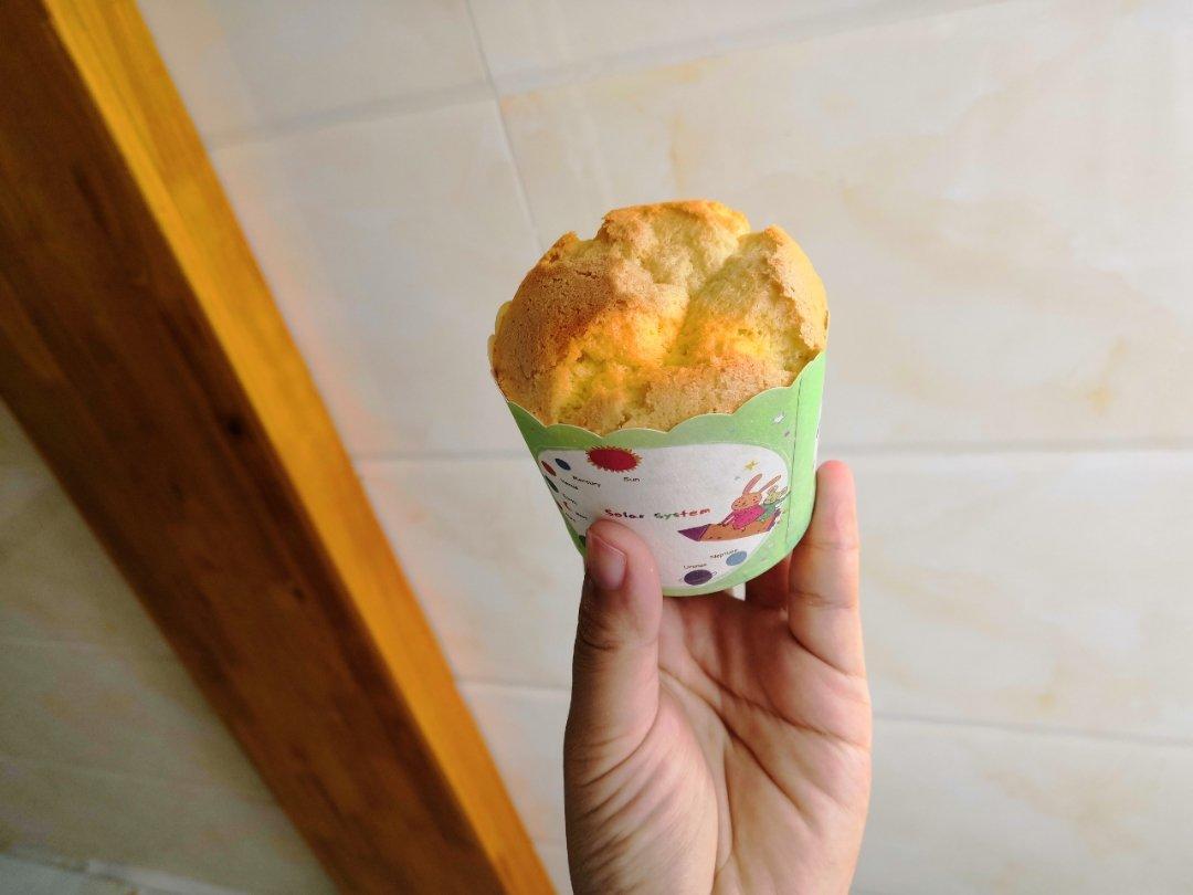 蛋香十足の海绵杯子蛋糕，伴手礼好选择。