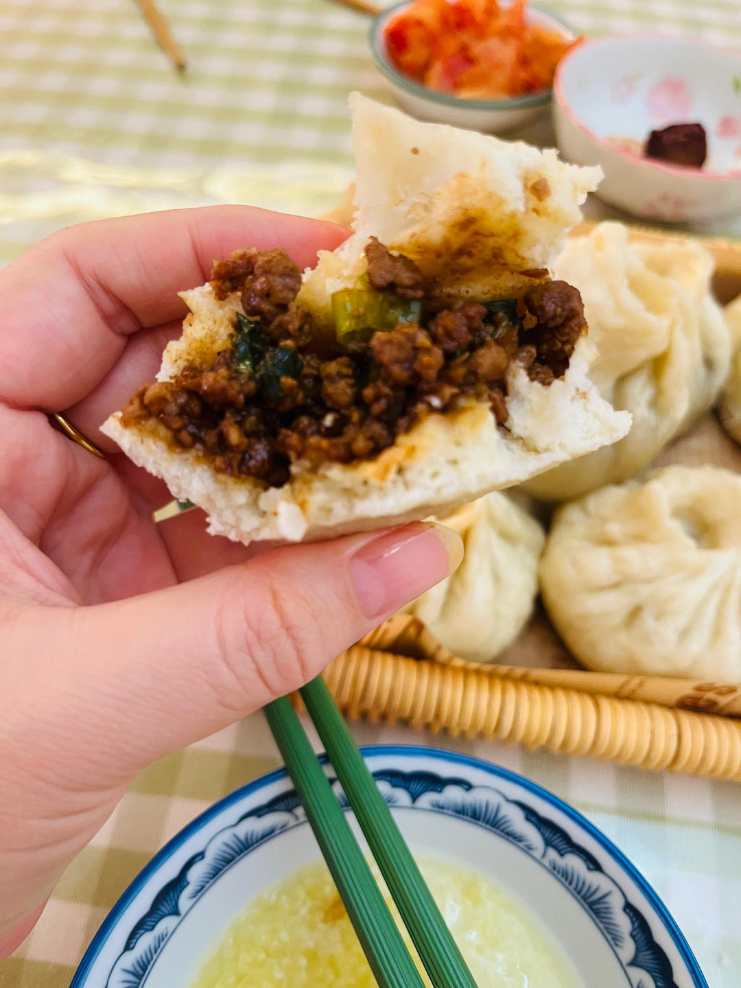 酱肉包 哎呀 太香了！