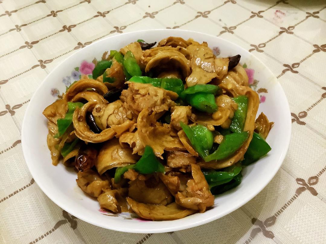 青椒炒面筋