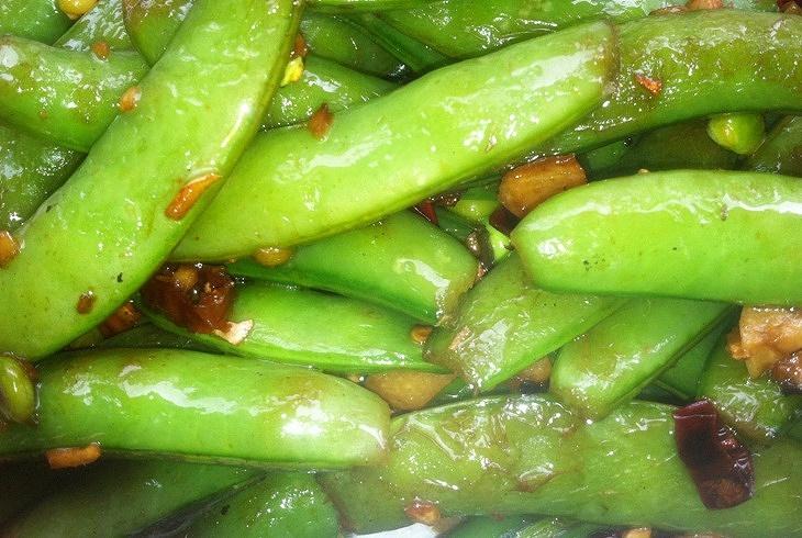 蒜香豌豆荚的做法