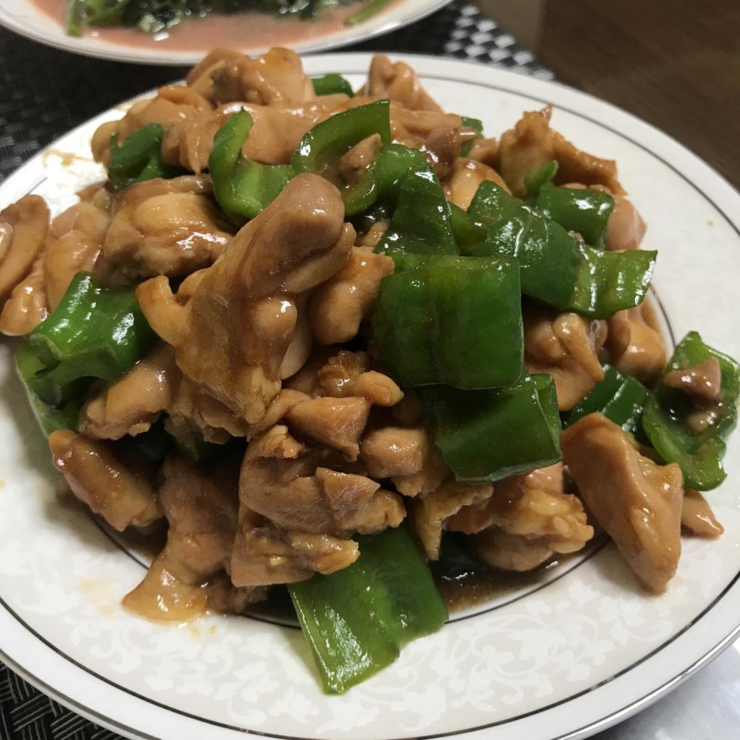 青椒炒鸡腿肉（大厨级别）