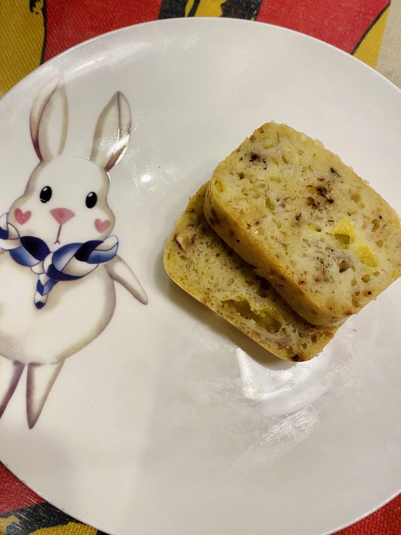 香蕉酸奶磅蛋糕～～简单到怀疑人生