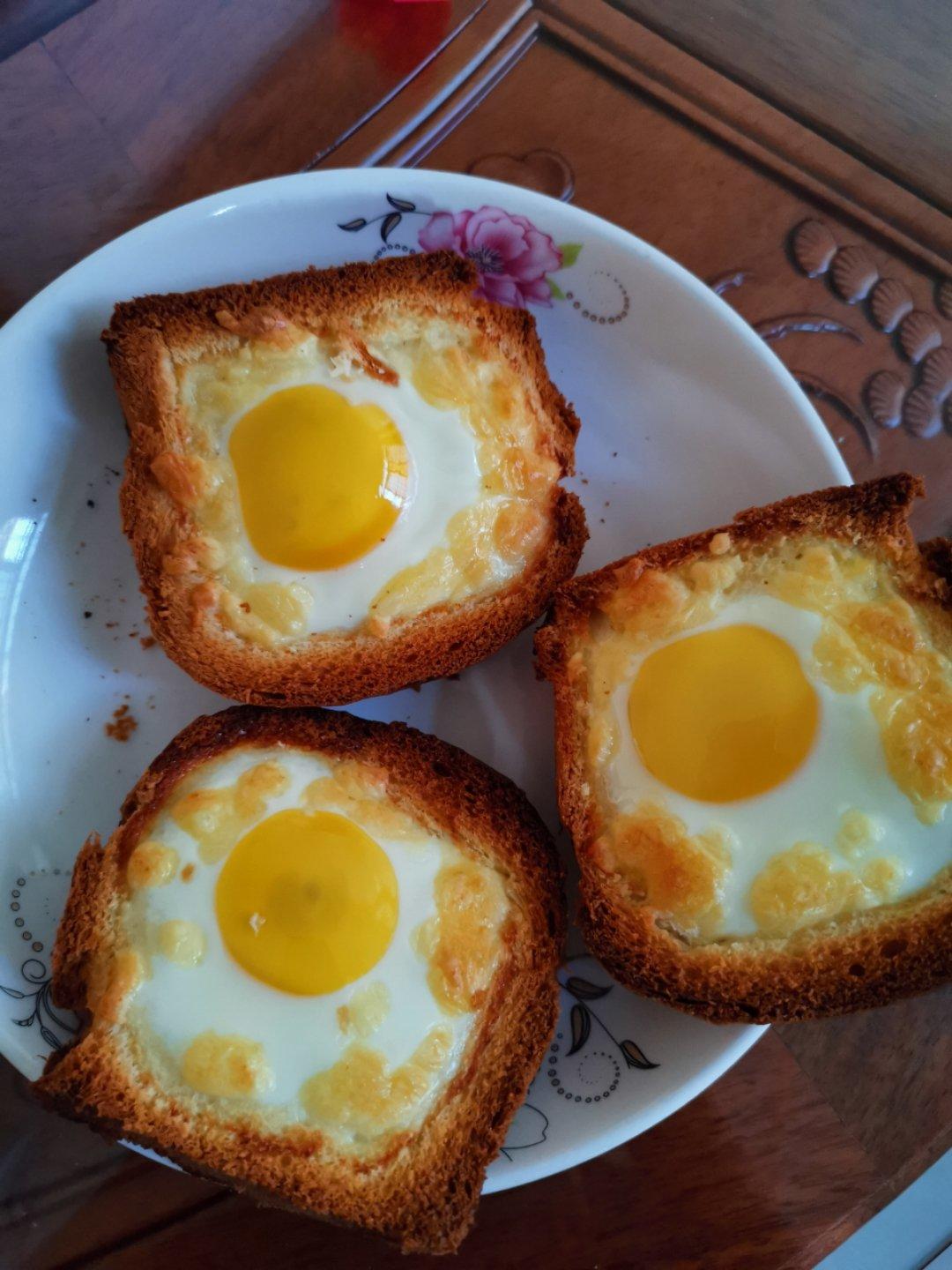 鸡蛋芝士烤吐司