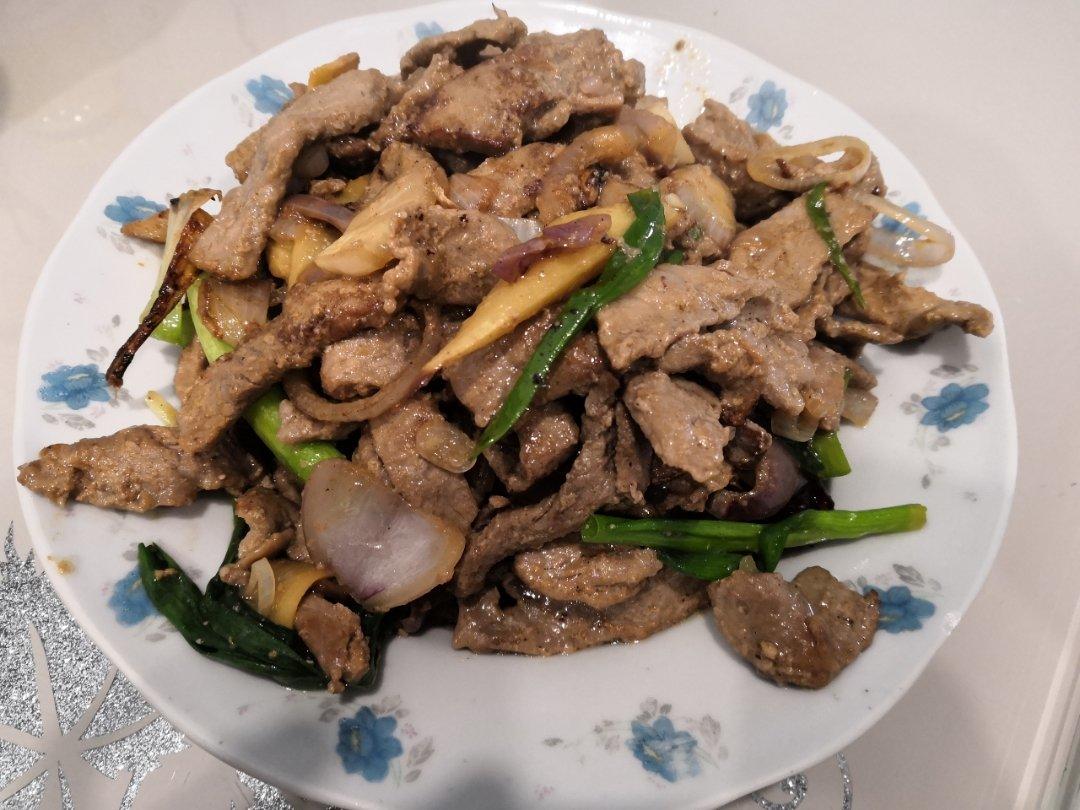 姜葱爆炒牛肉