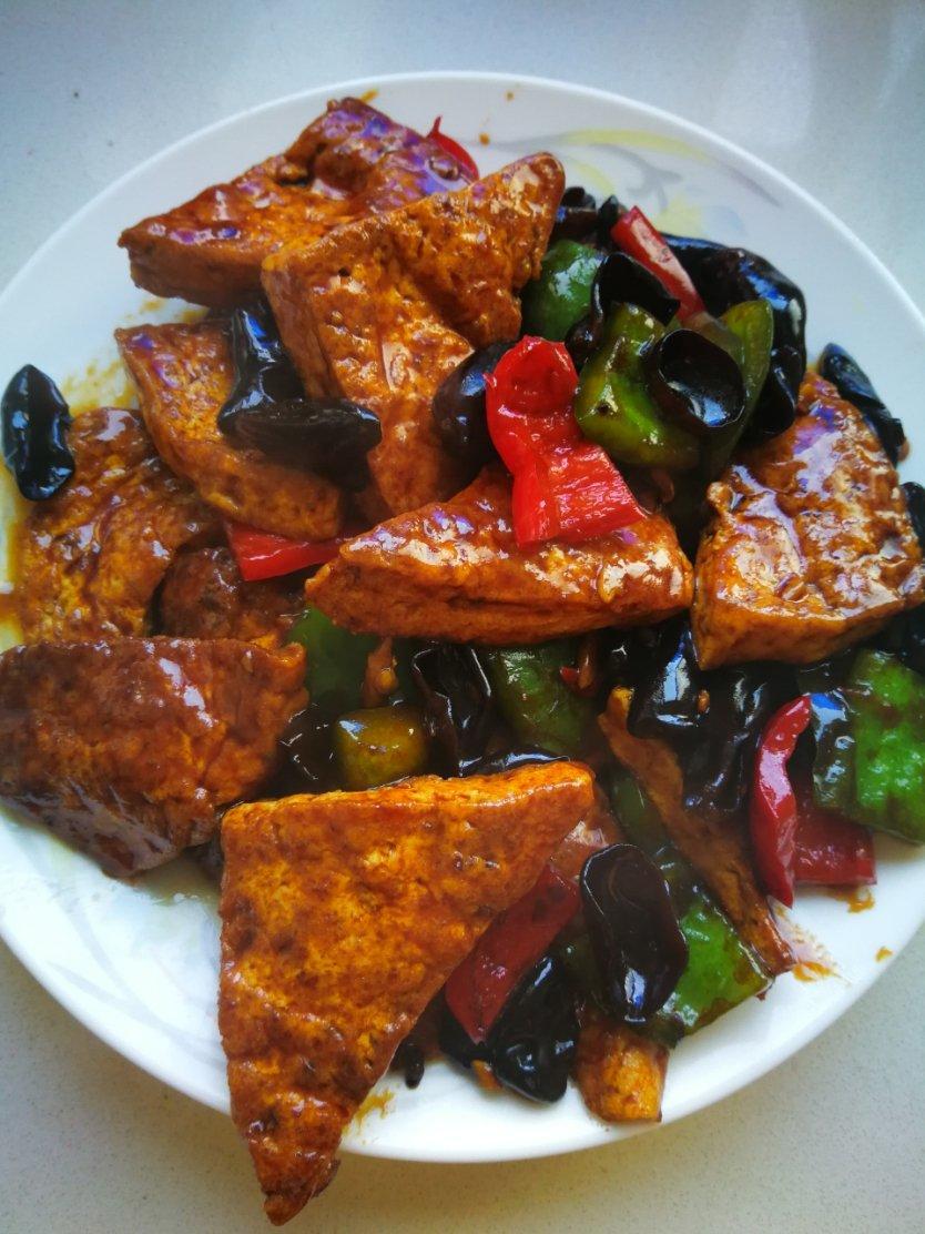 豆腐这样做比大鱼大肉都好吃，简单易做又下饭