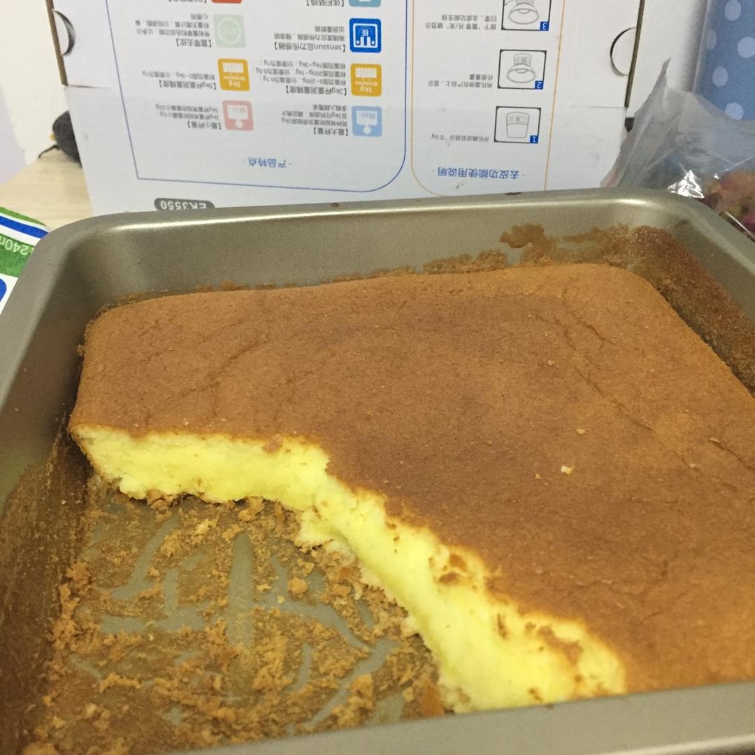 烤箱做蛋糕（戚风蛋糕的做法）