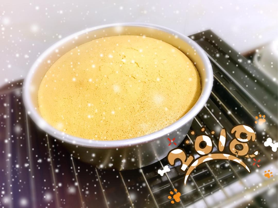 简单好做的8寸戚风蛋糕