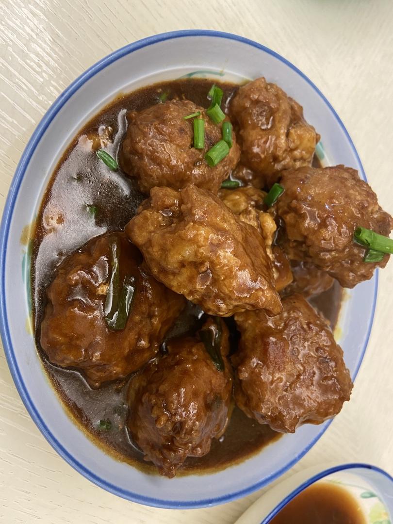 红烧狮子头四喜丸子