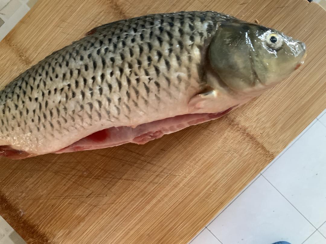 红烧鲤鱼