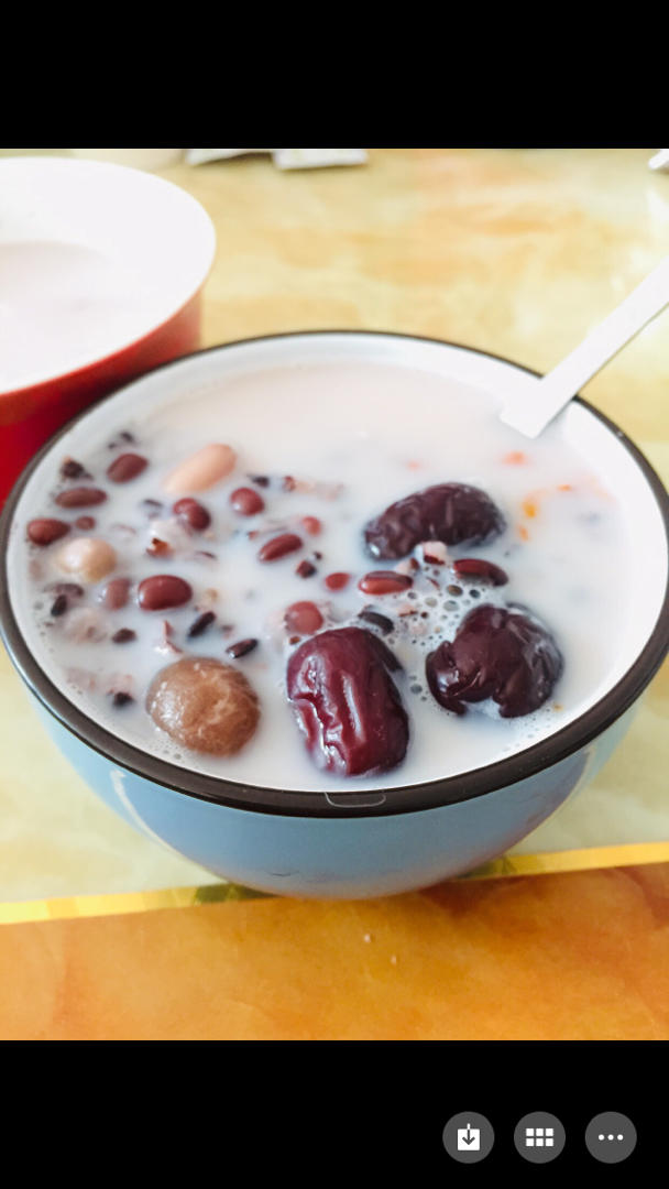 🔥比奶茶好喝百倍的奶香红豆黑米养生粥😋