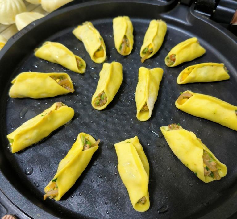 懒人锅贴 不用和面 做法真的超简单！！