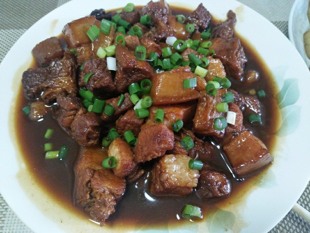 不焯水不放油的家常红烧肉