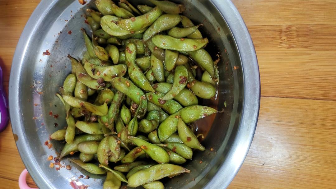 卤毛豆