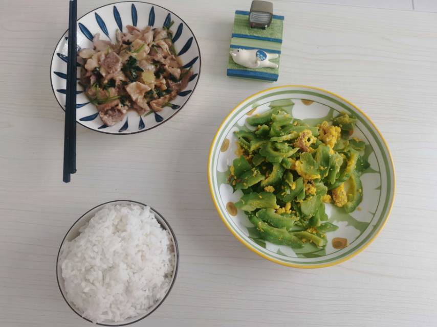 苦瓜炒蛋（清火菜）