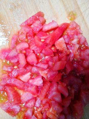 西红柿娃娃菜羊肉卷炖菜的做法 步骤1
