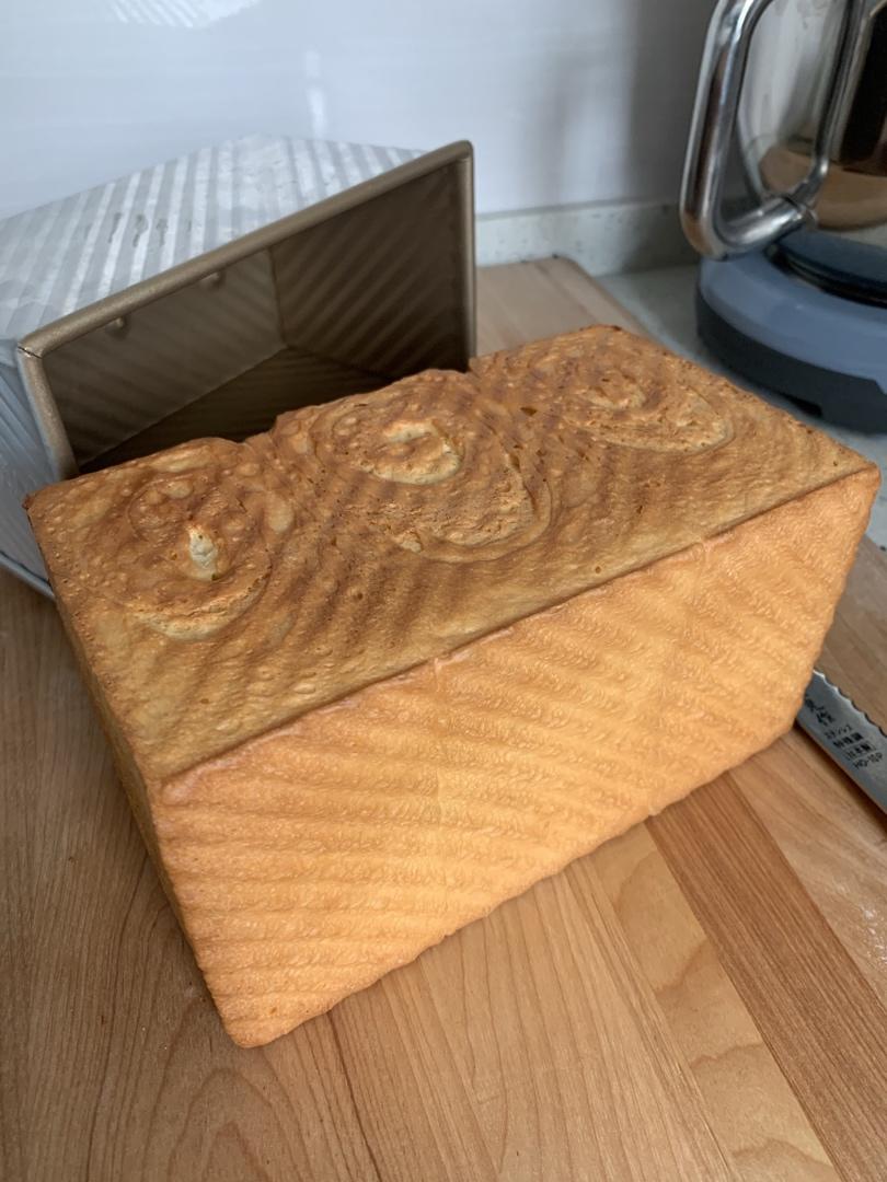 海盐皇后吐司（超好吃😋～面包机和面版、厨师机和面版）