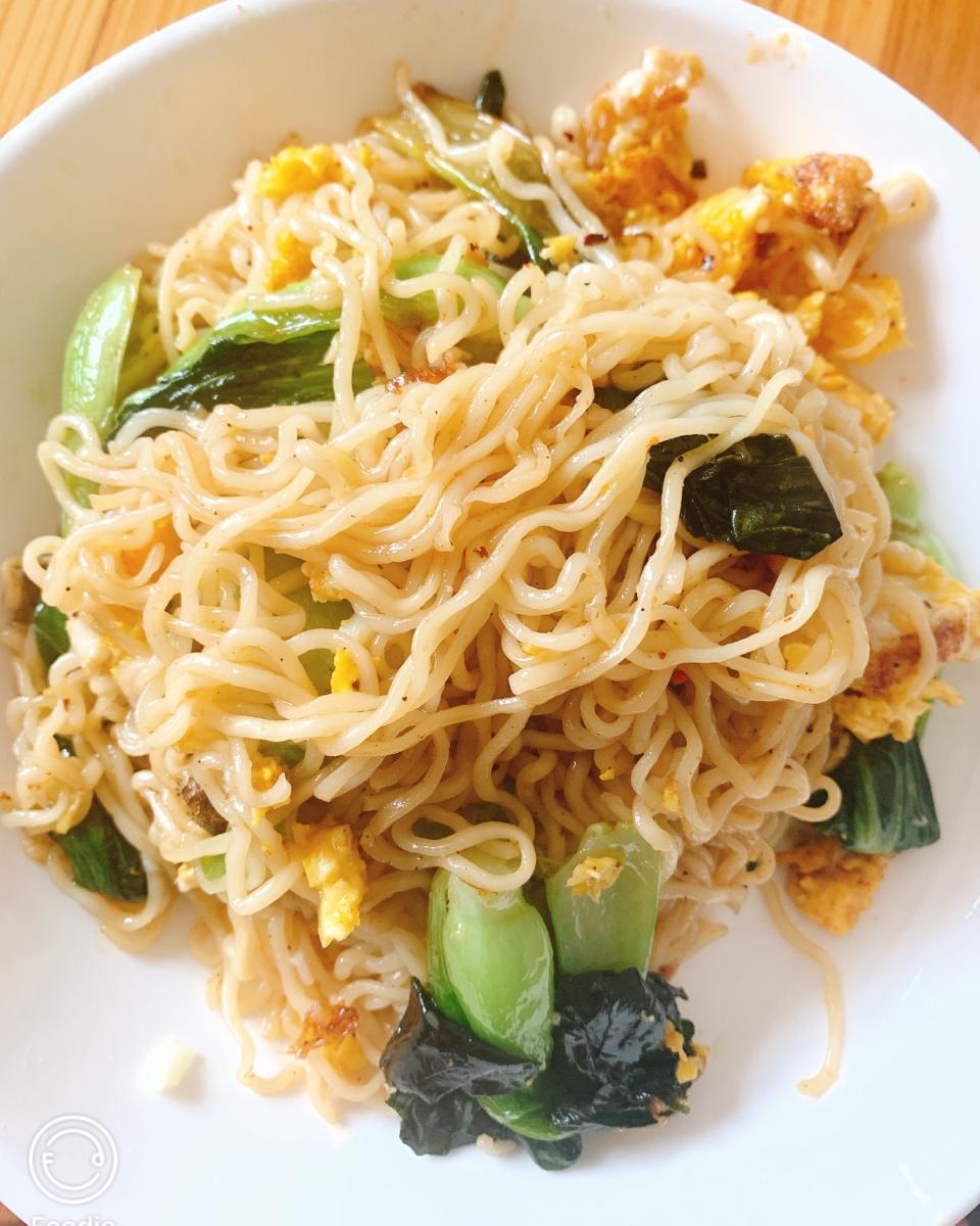 炒方便面￨幸福感爆棚