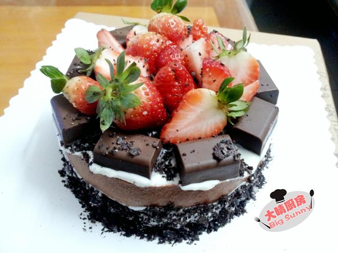 草莓巧克力可可蛋糕的做法