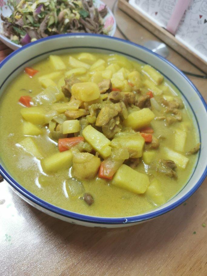 咖喱土豆鸡肉